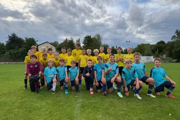 Młodzicy UKS Zgorzelec sparingują przed startem V Ligi